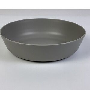 Room Essentials Gray Plastic Bowls Set of 4 Target BPA Free 7.5 Inch 37 oz